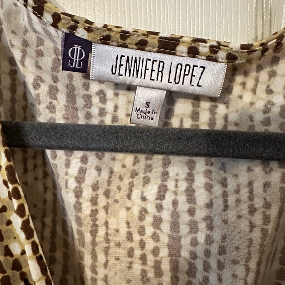 Women’s Faux-Wrap Dress - Picture 5 of 7